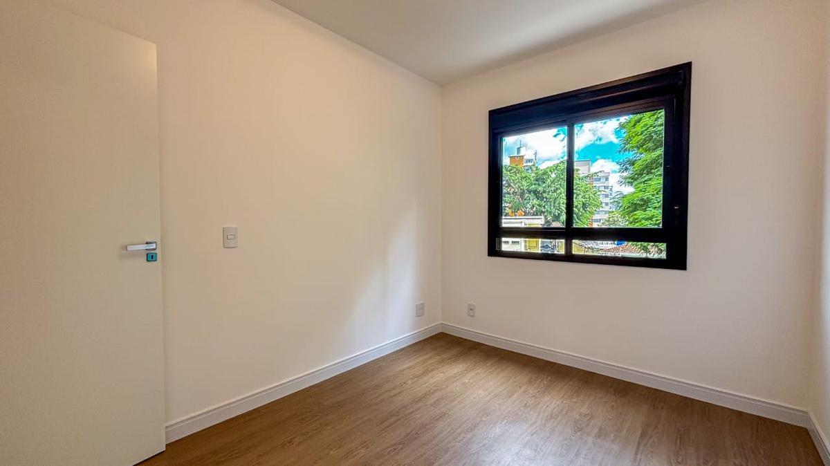Apartamento, Cruzeiro, 3 Quartos, 3 Vagas, 1 Suíte