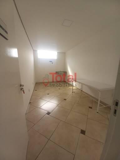 Sala, Surinan, 0 Quarto, 0 Vaga