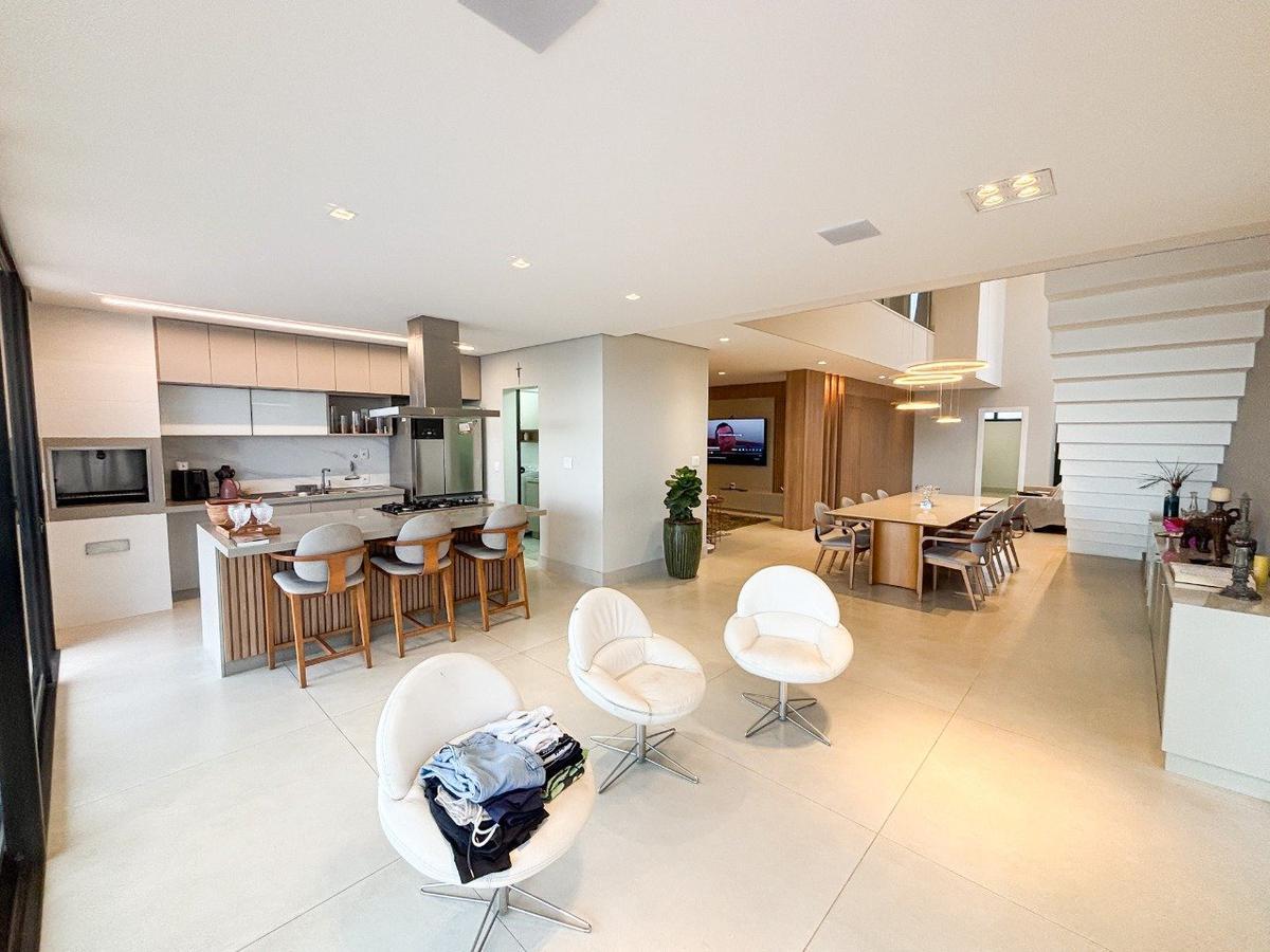 Casa, Portal do Sol, 4 Quartos, 4 Vagas, 4 Suítes