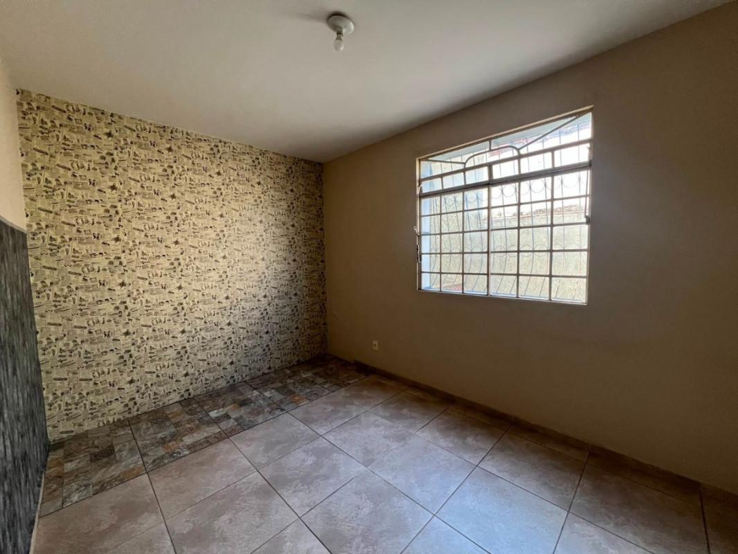 Apartamento, Sagrada Família, 2 Quartos, 1 Vaga