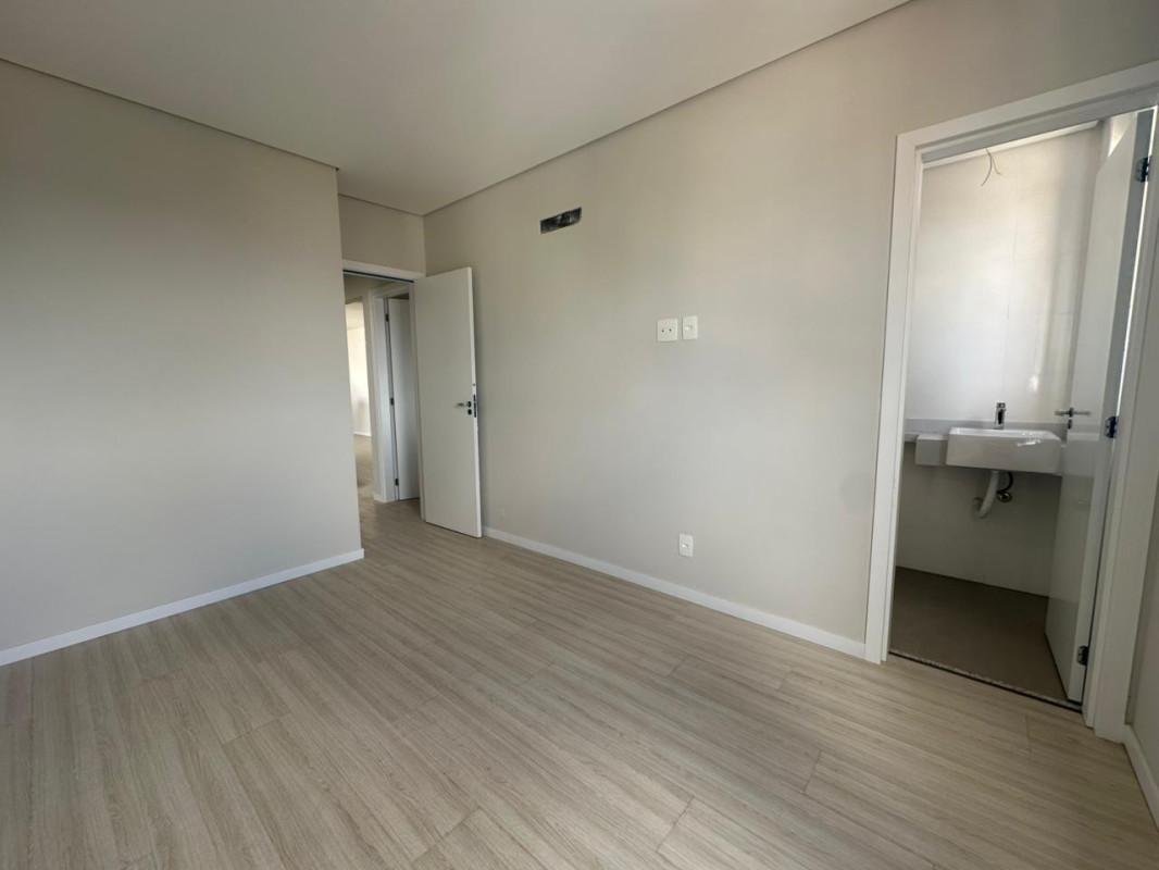 Cobertura, Sagrada Família, 3 Quartos, 3 Vagas, 1 Suíte