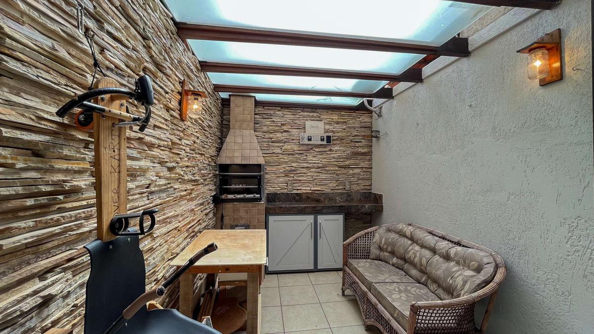 Apartamento, Itapoã, 3 Quartos, 1 Vaga, 1 Suíte