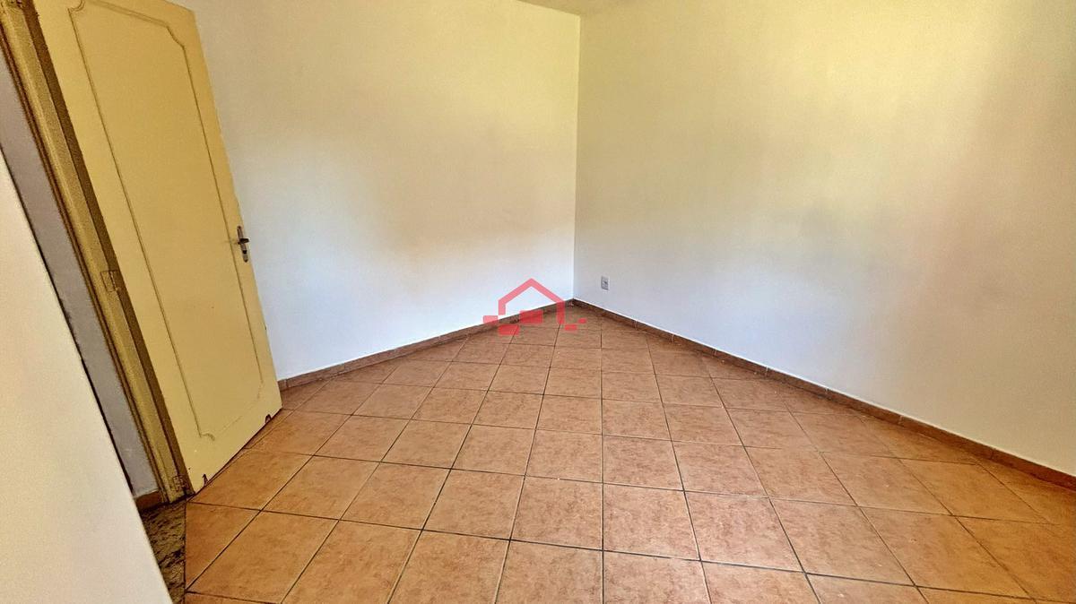 Casa, Minas Brasil, 2 Quartos, 0 Vaga