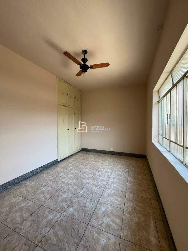 Casa, Conjunto Califórnia, 4 Quartos, 2 Vagas