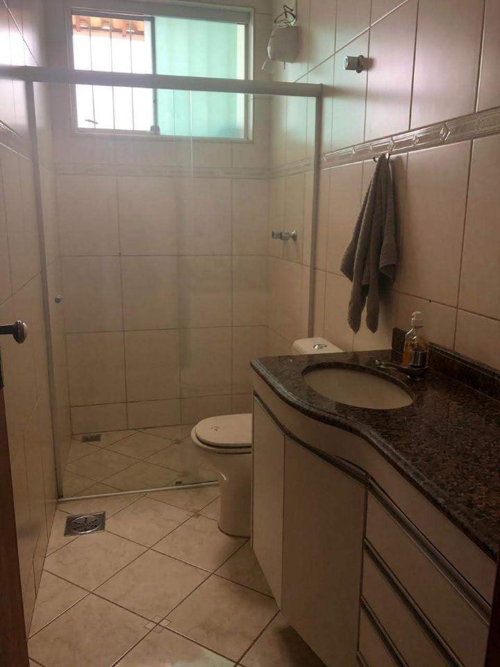 Casa, Jardim Atlântico, 3 Quartos, 2 Vagas, 1 Suíte