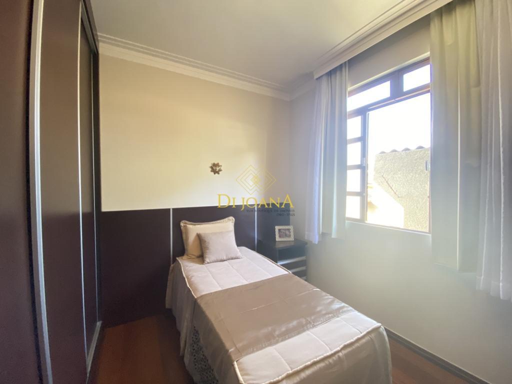 Casa, Vianópolis, 4 Quartos, 3 Vagas, 1 Suíte