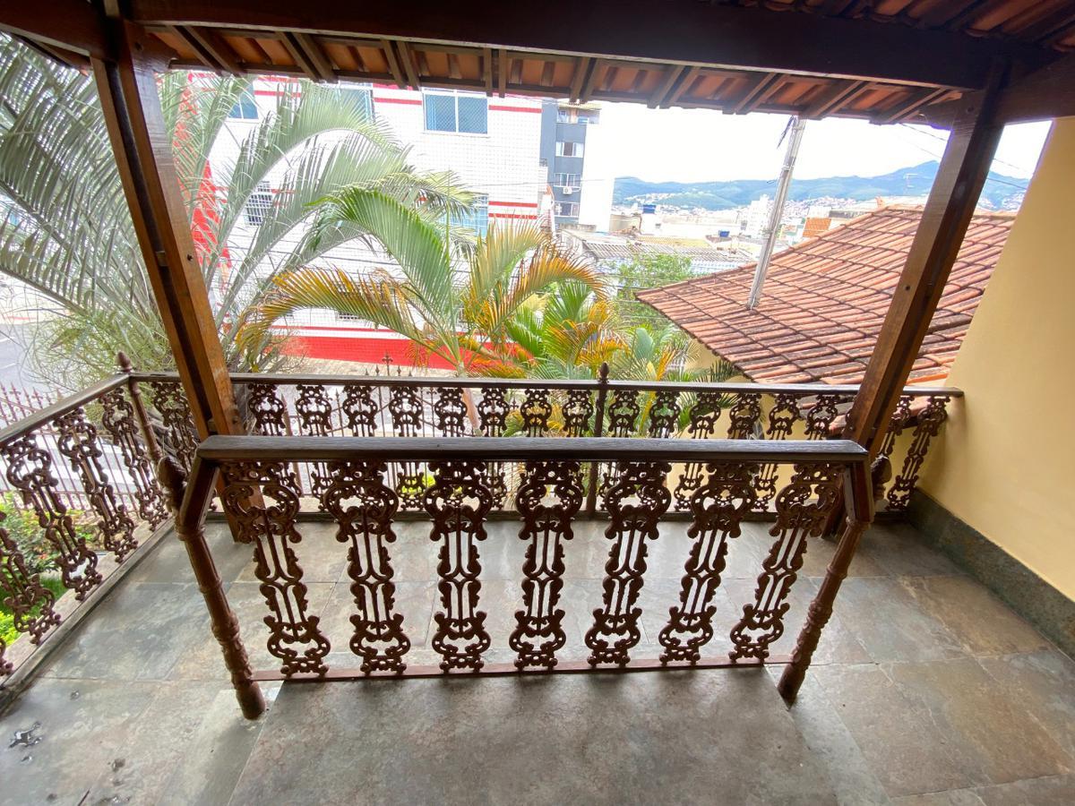 Casa, Sagrada Família, 7 Quartos, 4 Vagas, 2 Suítes