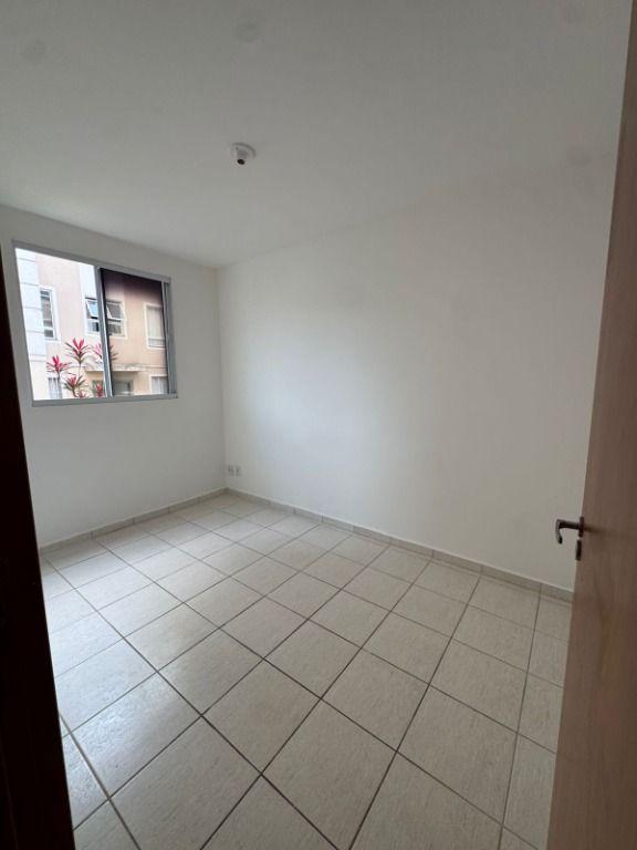Apartamento, Casa Branca, 2 Quartos, 1 Vaga