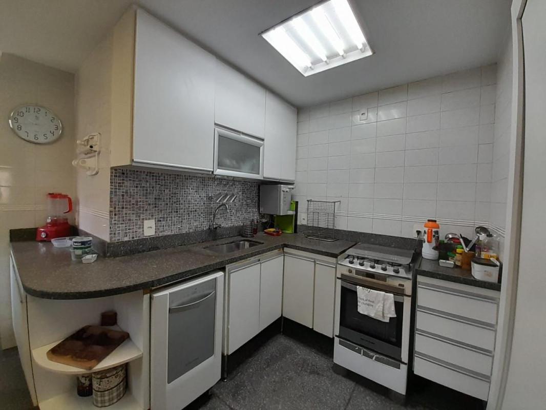 Apartamento, Funcionários, 4 Quartos, 3 Vagas, 1 Suíte