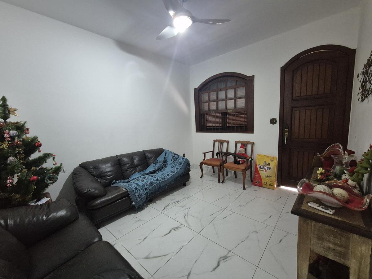 Casa, Jardim América, 5 Quartos, 3 Vagas, 1 Suíte