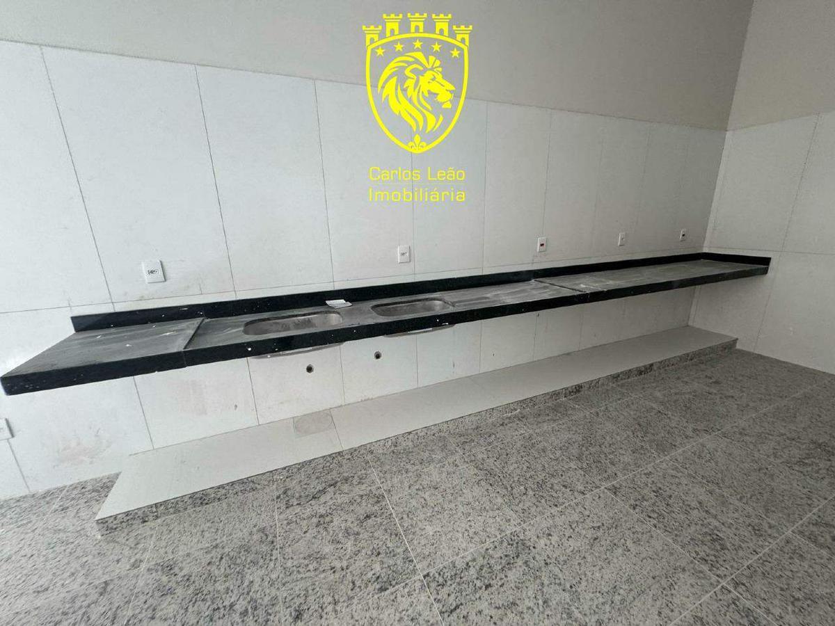 Sala, Palmeiras, 0 Quarto, 0 Vaga