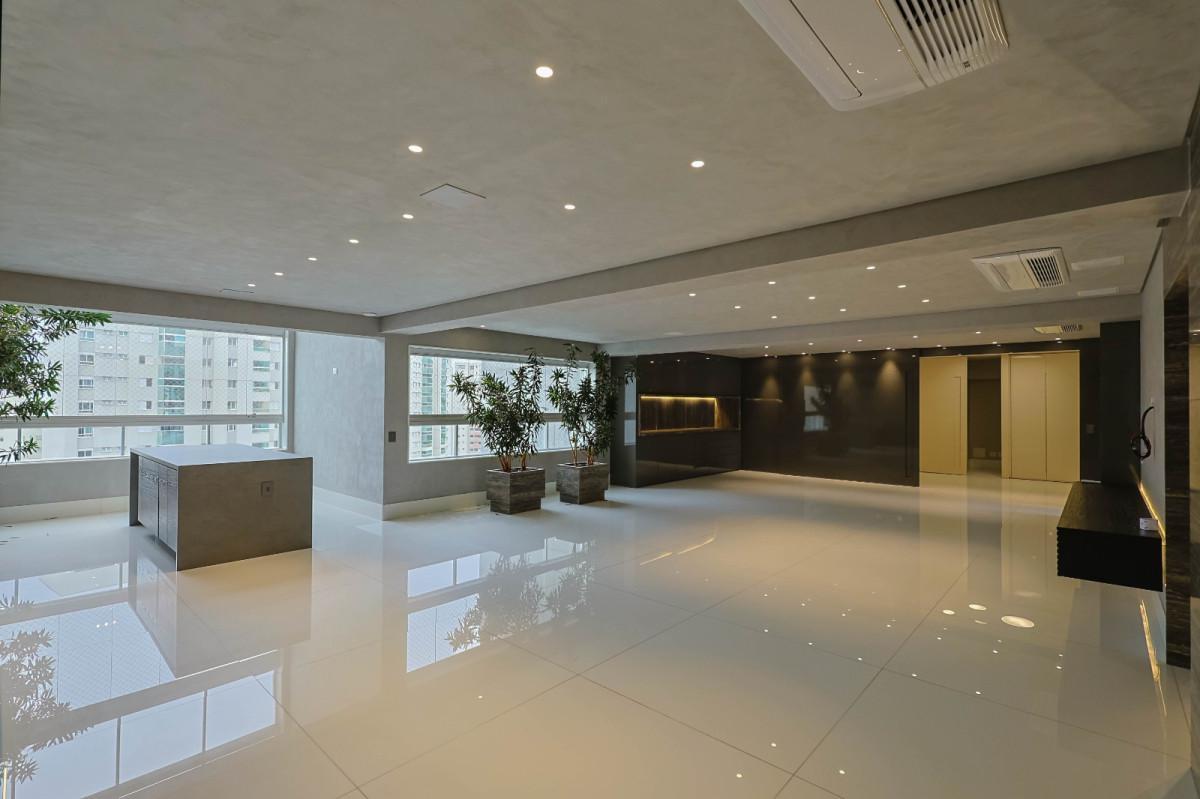 Apartamento, Vila da Serra, 3 Quartos, 4 Vagas, 3 Suítes