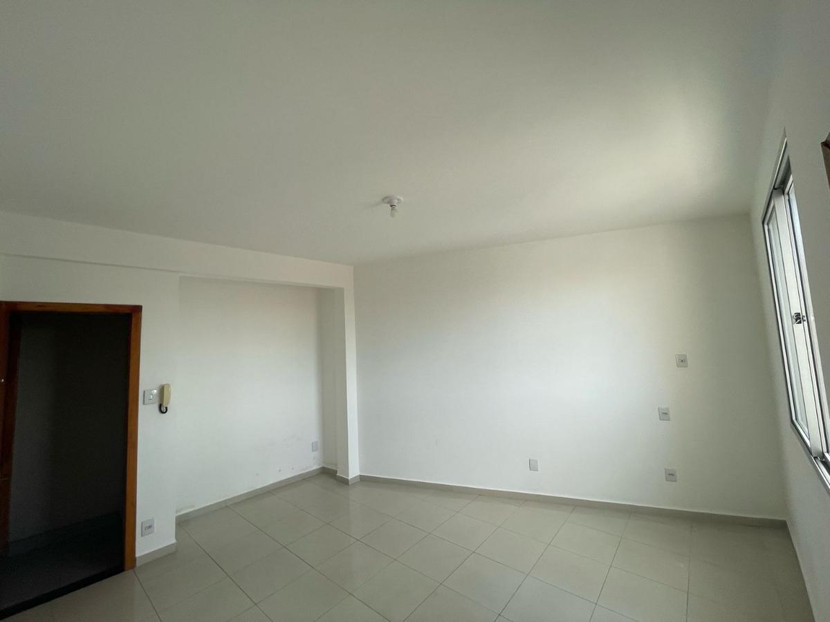 Quitinete, Nova Suíssa, 1 Quarto, 0 Vaga, 1 Suíte