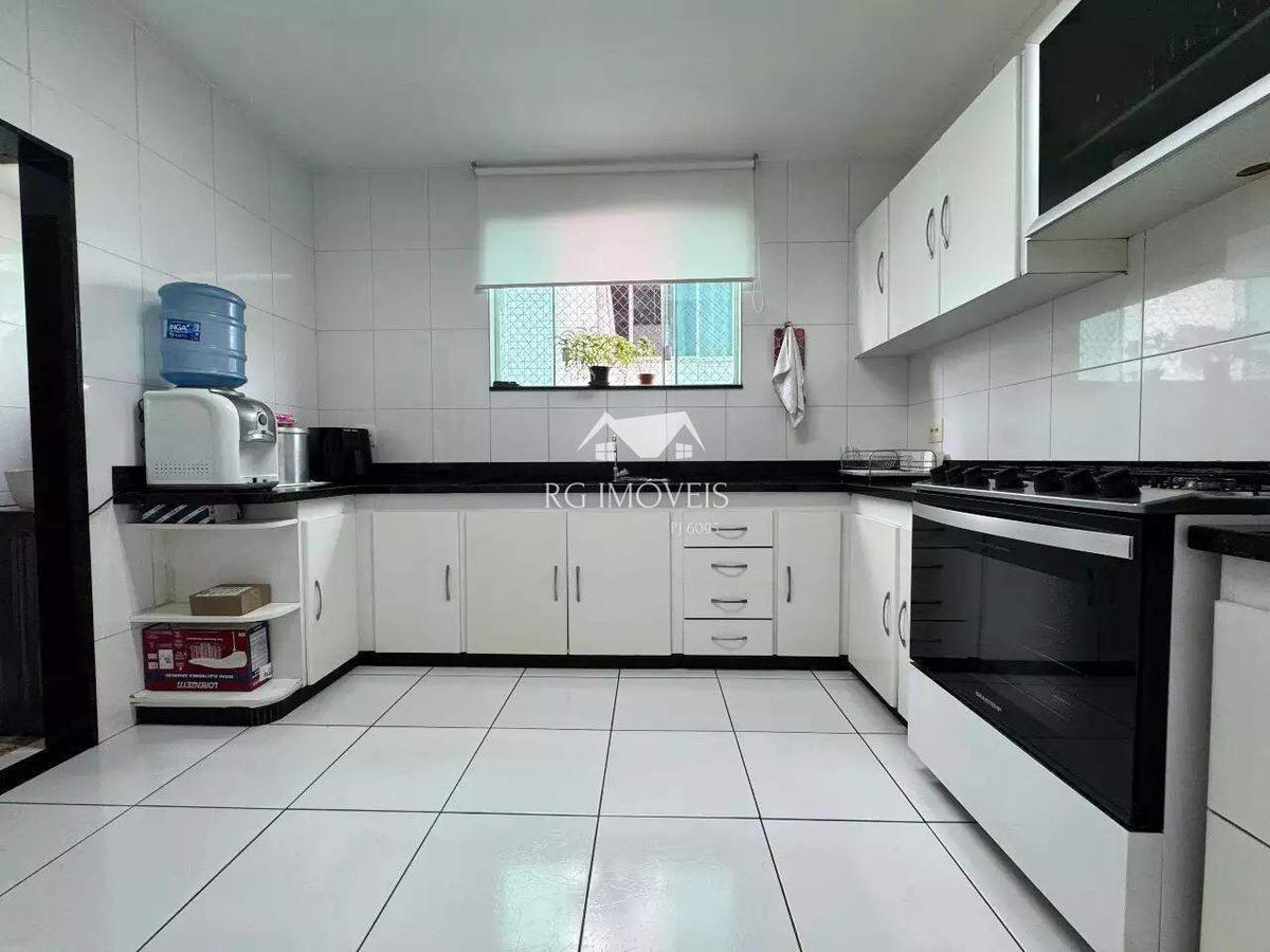 Apartamento, Barreiro, 3 Quartos, 2 Vagas, 1 Suíte
