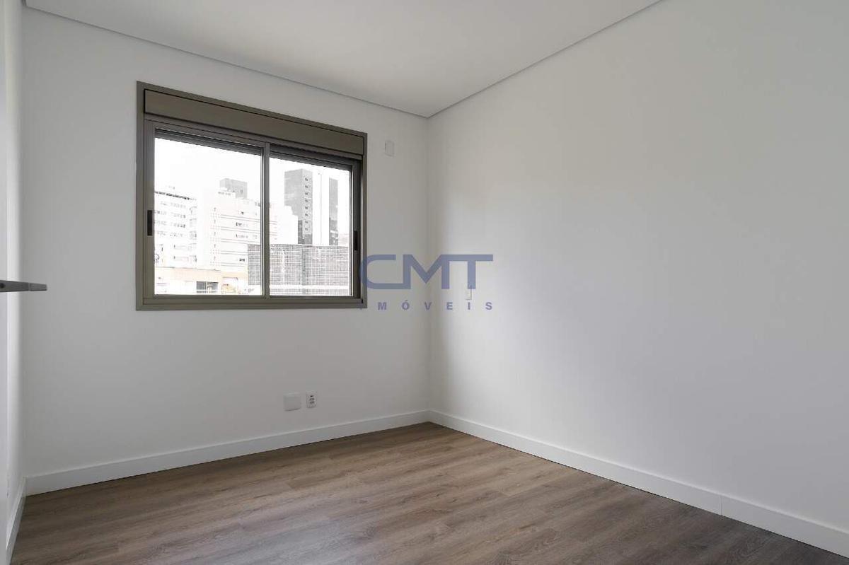 Apartamento, Cruzeiro, 4 Quartos, 4 Vagas, 2 Suítes