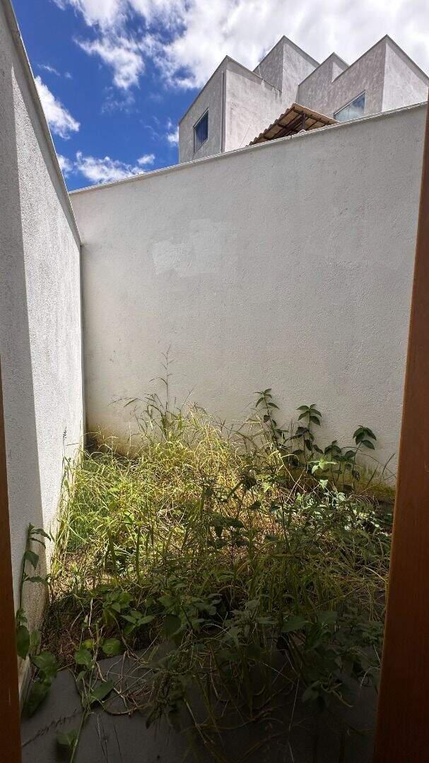 Casa, Novo Centro, 3 Quartos, 2 Vagas, 1 Suíte