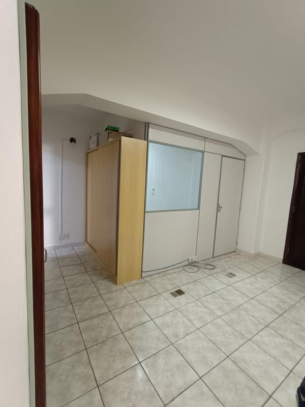 Sala, Centro, 0 Quarto, 0 Vaga