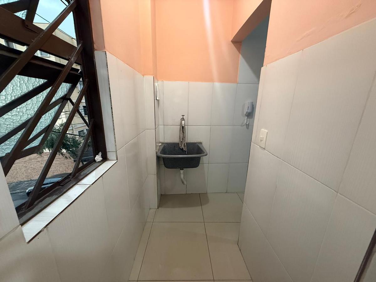 Casa, Renascença, 1 Quarto, 0 Vaga, 1 Suíte