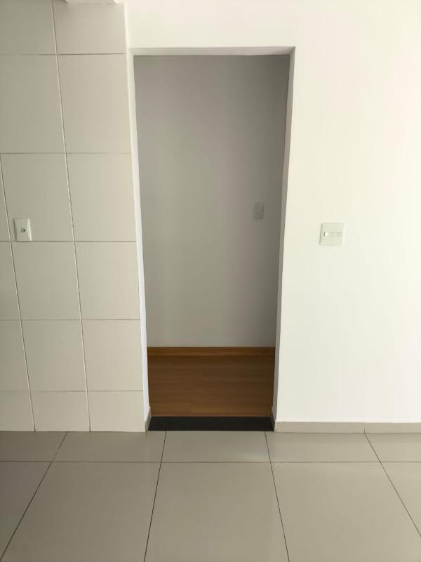 Apartamento, Barreiro, 3 Quartos, 2 Vagas, 1 Suíte