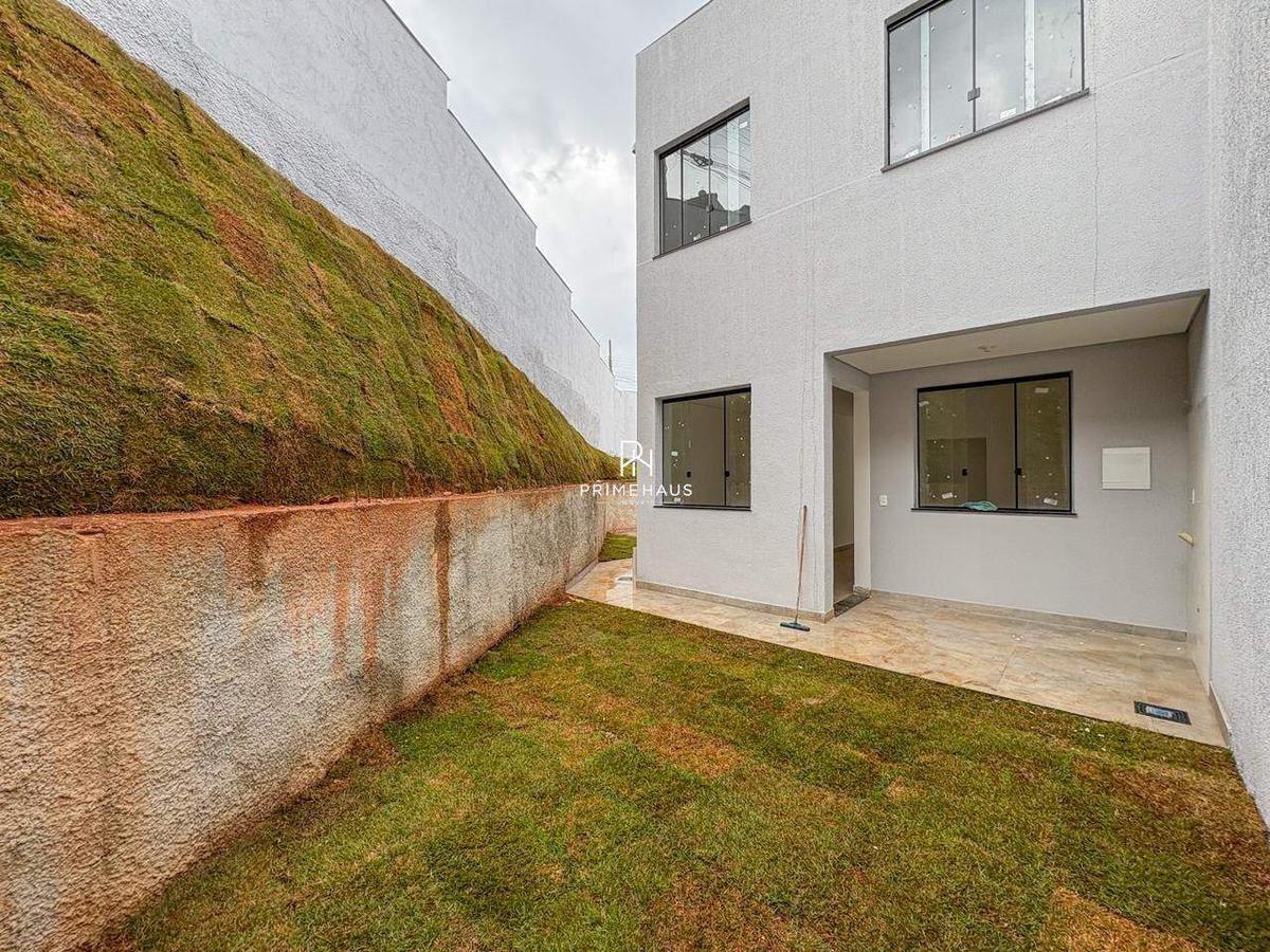 Casa, Manacás, 3 Quartos, 3 Vagas, 1 Suíte