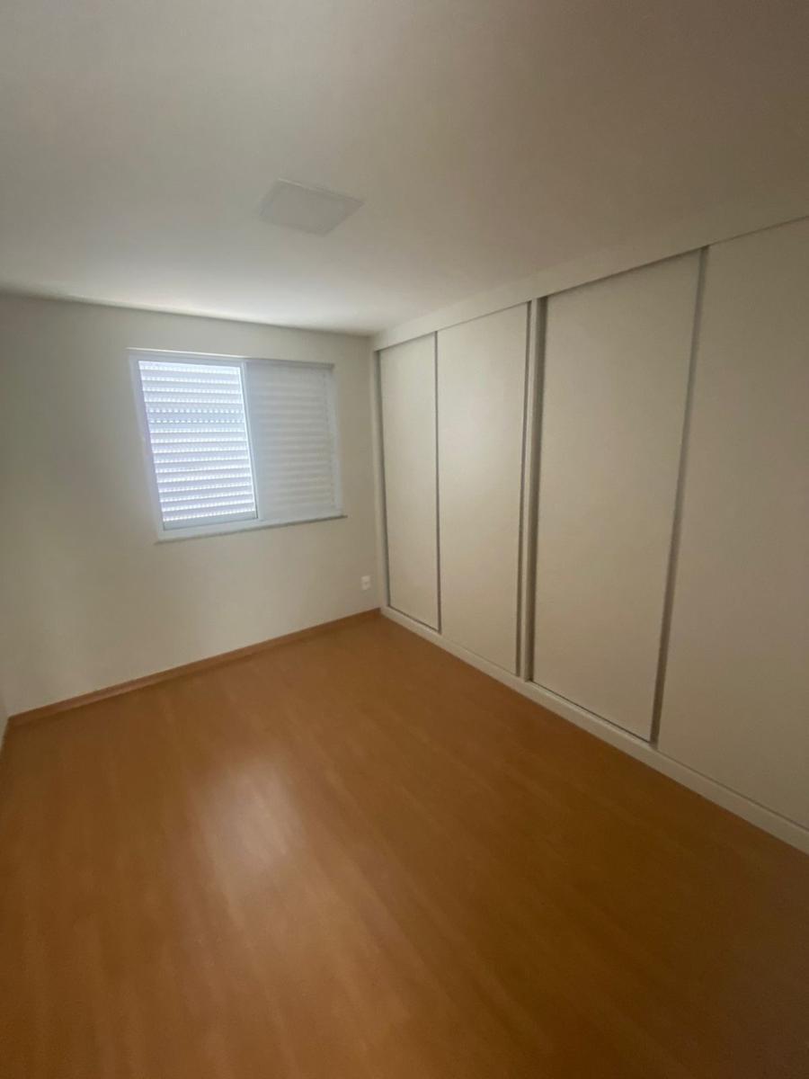 Apartamento, Sagrada Família, 1 Quarto, 1 Vaga