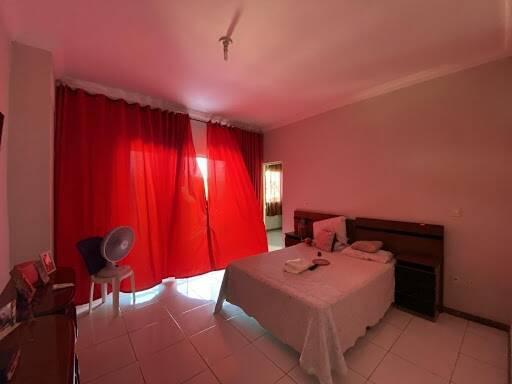Casa, Alipinho, 5 Quartos, 2 Vagas, 3 Suítes