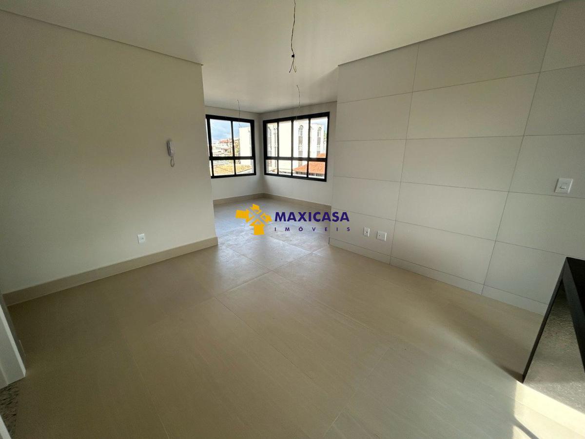 Apartamento, Jaraguá, 4 Quartos, 3 Vagas, 1 Suíte