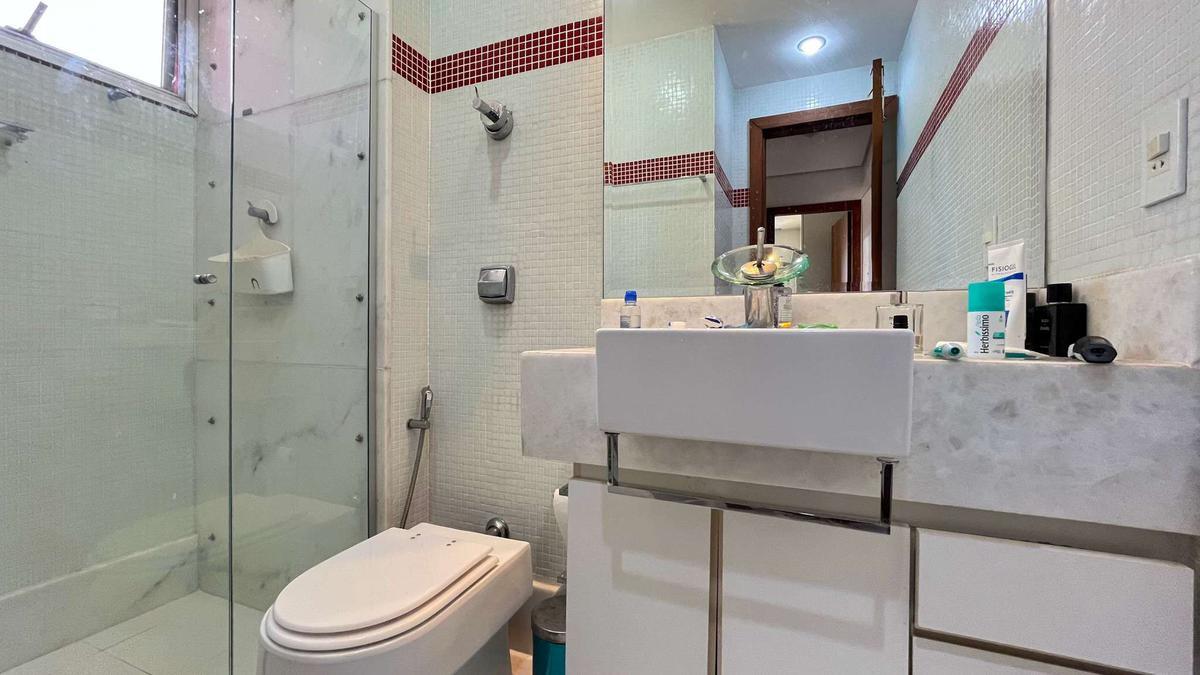 Apartamento, Funcionários, 2 Quartos, 2 Vagas, 1 Suíte