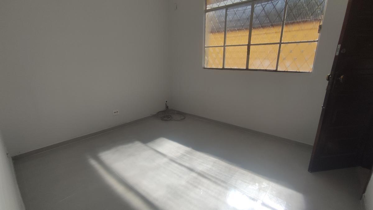 Apartamento, Cachoeirinha, 2 Quartos, 0 Vaga