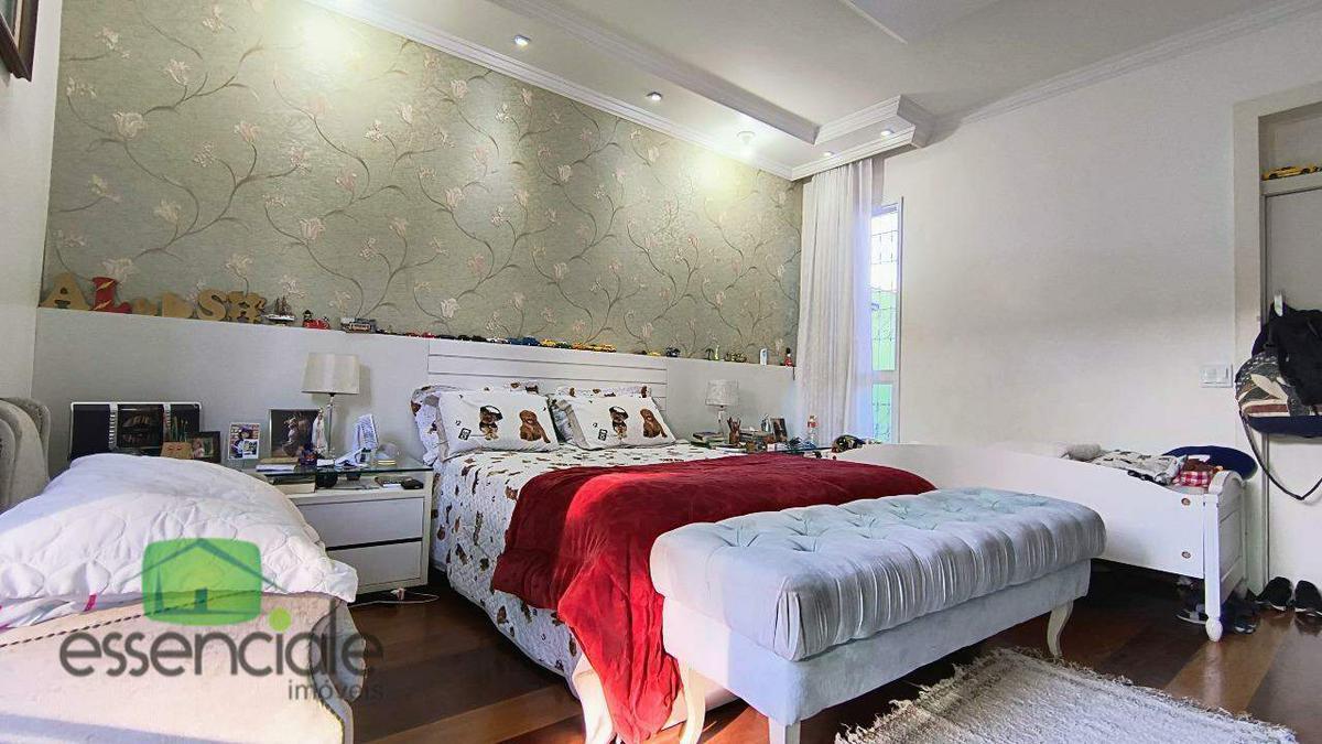 Casa, Novo Eldorado, 4 Quartos, 2 Vagas, 2 Suítes