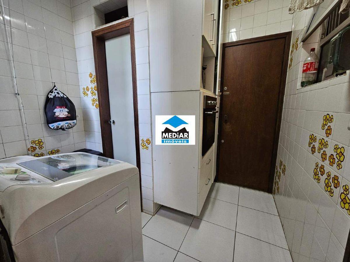 Apartamento, Colégio Batista, 3 Quartos, 1 Vaga