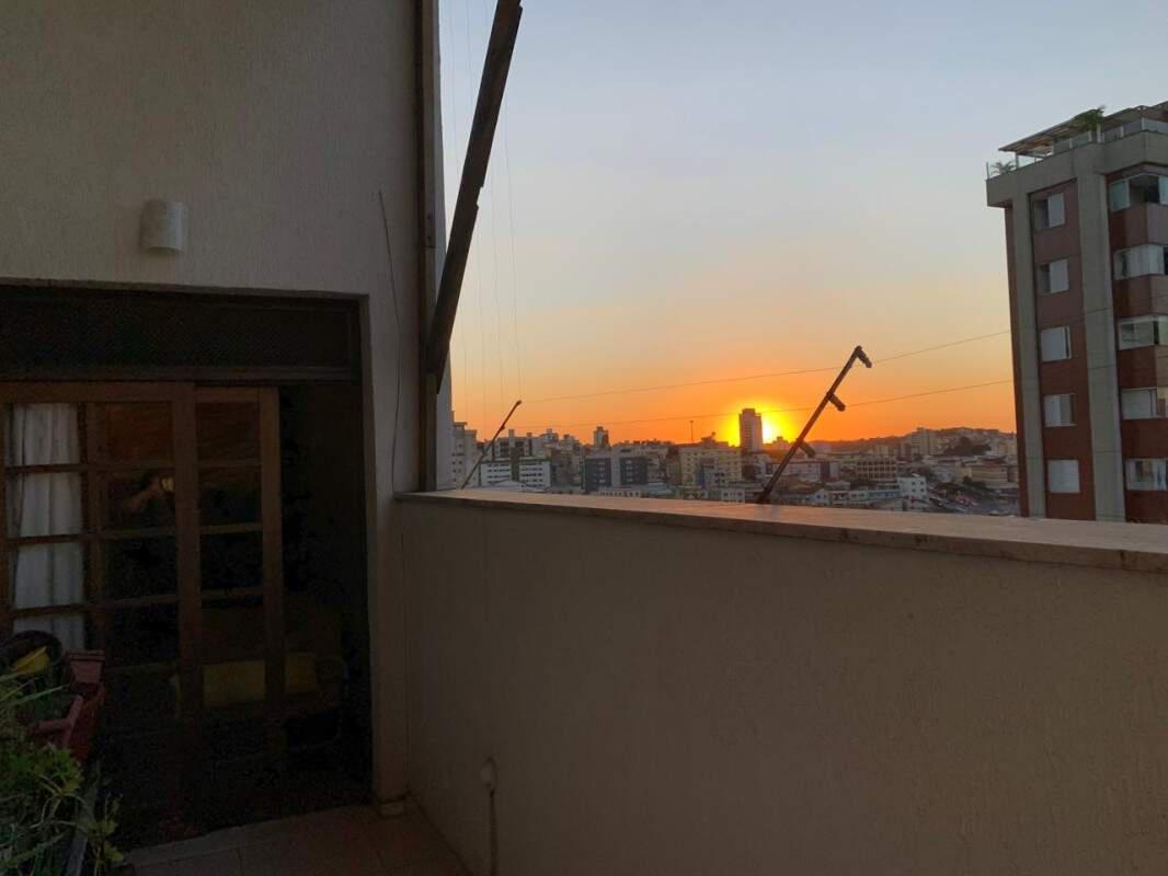 Casa, Alto Barroca, 3 Quartos, 4 Vagas, 1 Suíte