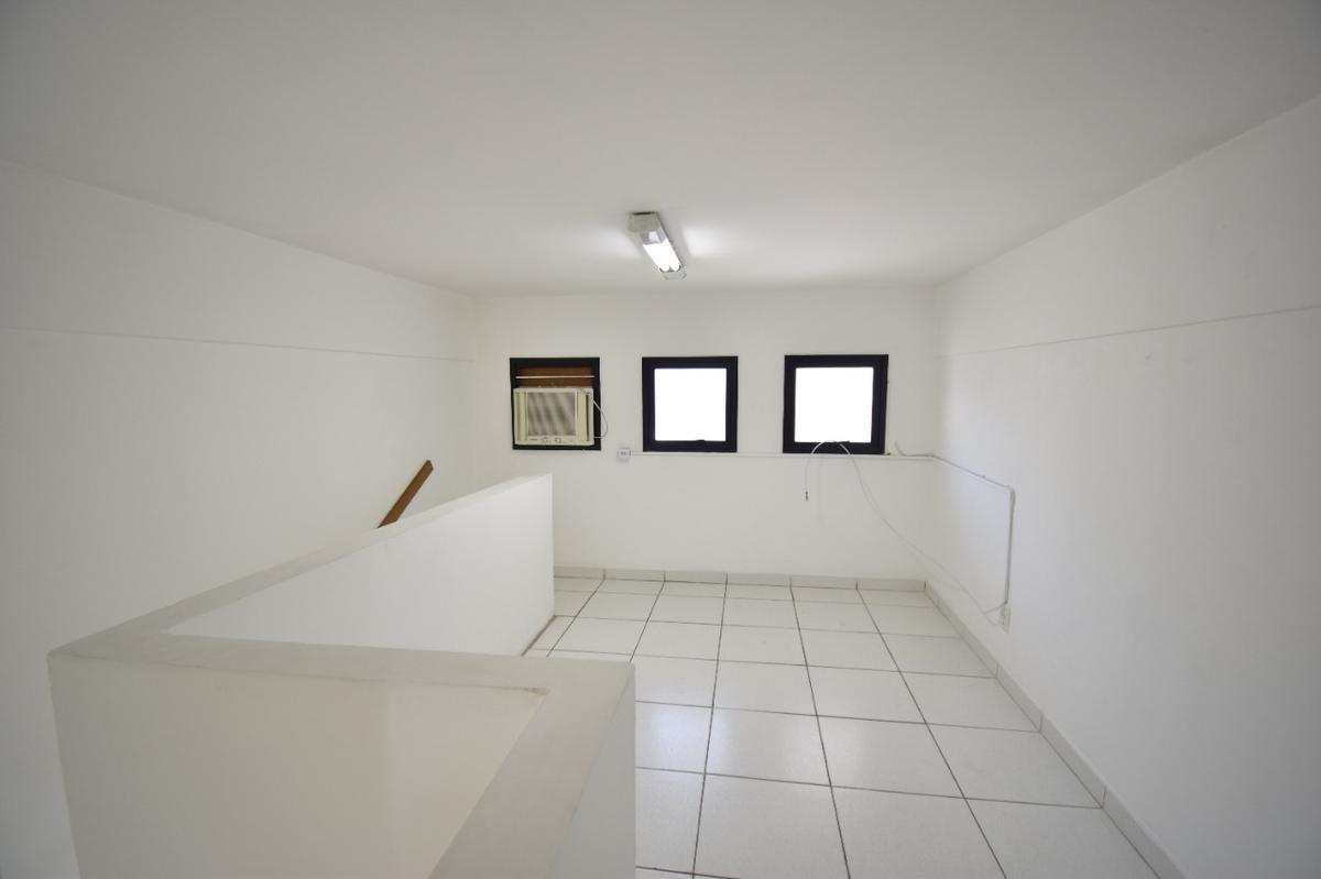 Andar, São Luiz (pampulha), 0 Quarto, 0 Vaga