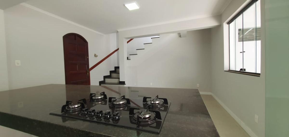 Casa, Monte Castelo, 3 Quartos, 4 Vagas, 1 Suíte