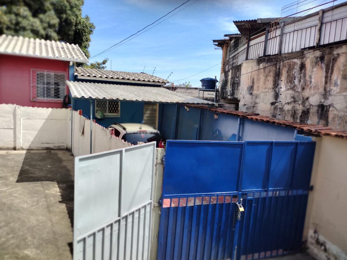 Casa, Calafate, 2 Quartos, 2 Vagas, 1 Suíte