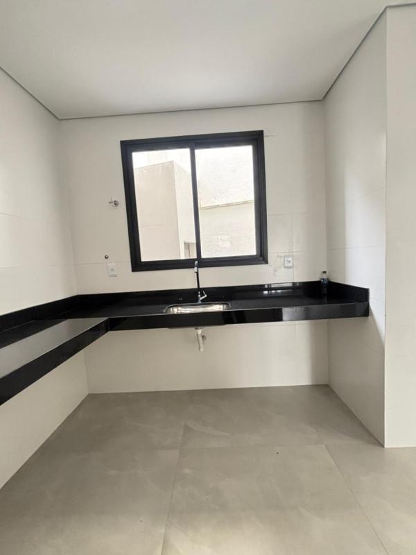 Casa, Itapoã, 3 Quartos, 2 Vagas, 1 Suíte