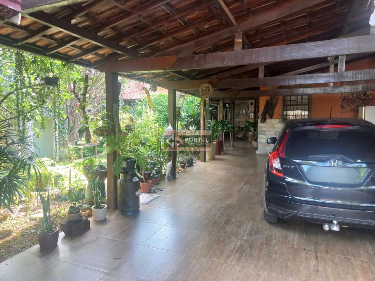 Casa, Vila Clóris, 4 Quartos, 5 Vagas, 1 Suíte