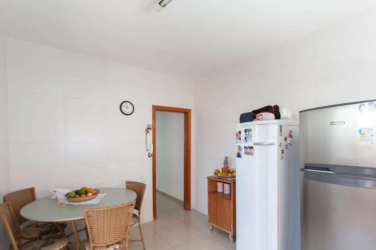 Casa, Santa Mônica, 4 Quartos, 4 Vagas, 1 Suíte