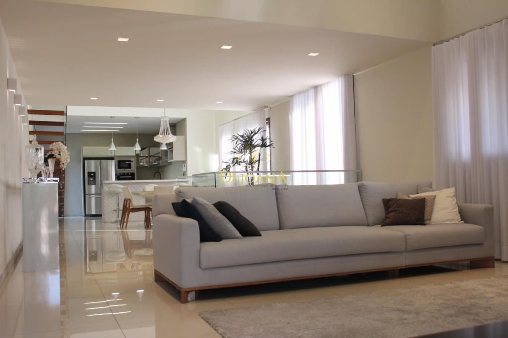 Casa, Guarujá, 4 Quartos, 6 Vagas, 3 Suítes