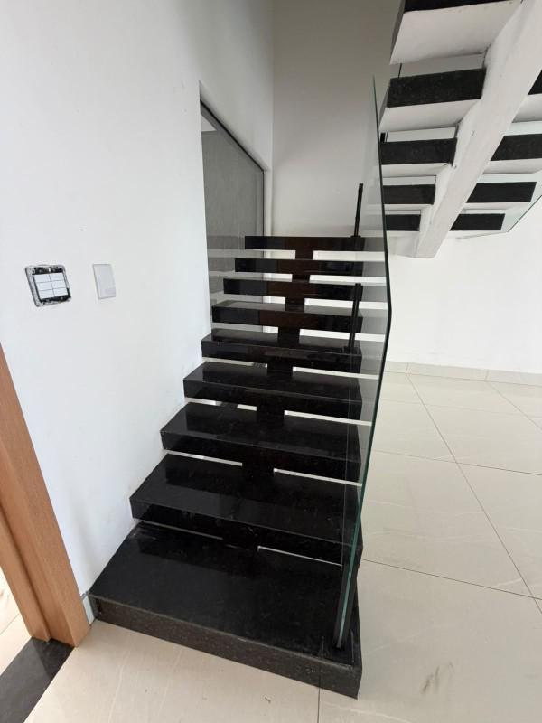 Casa, Manacás, 2 Quartos, 3 Vagas, 2 Suítes