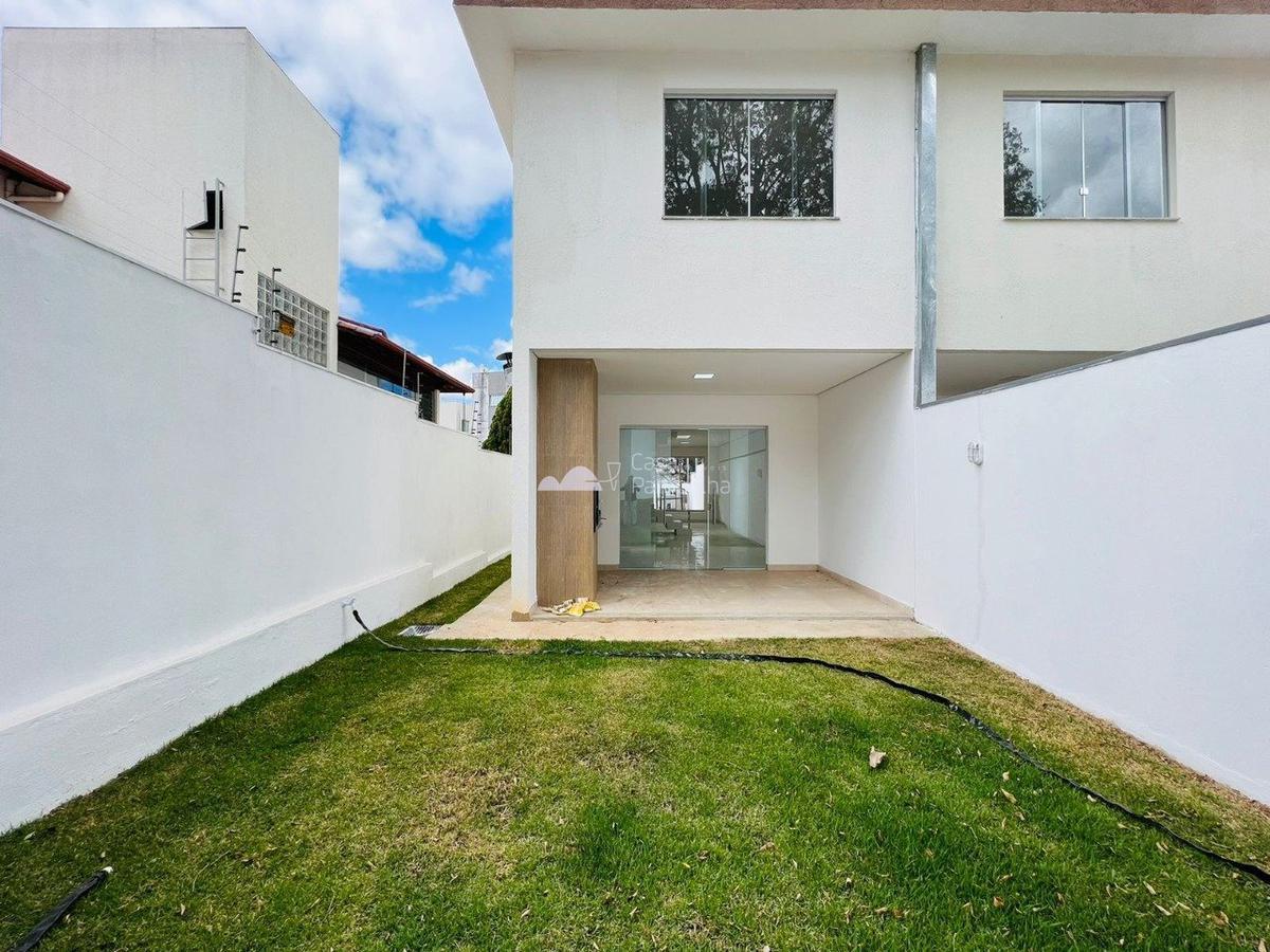 Casa, Názia II, 3 Quartos, 4 Vagas, 1 Suíte