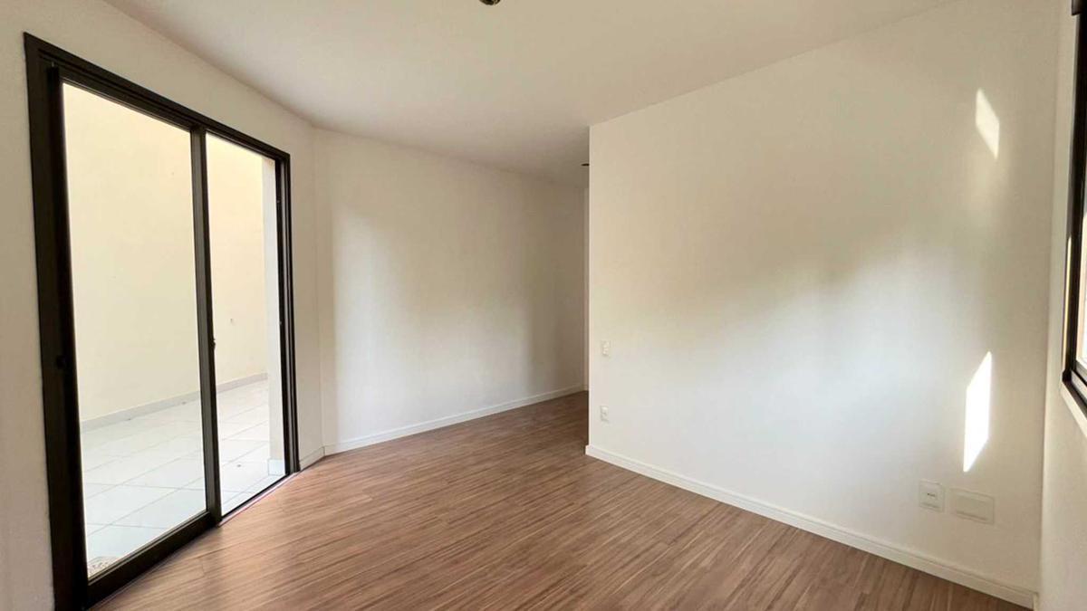 Apartamento, Serra, 2 Quartos, 2 Vagas, 1 Suíte