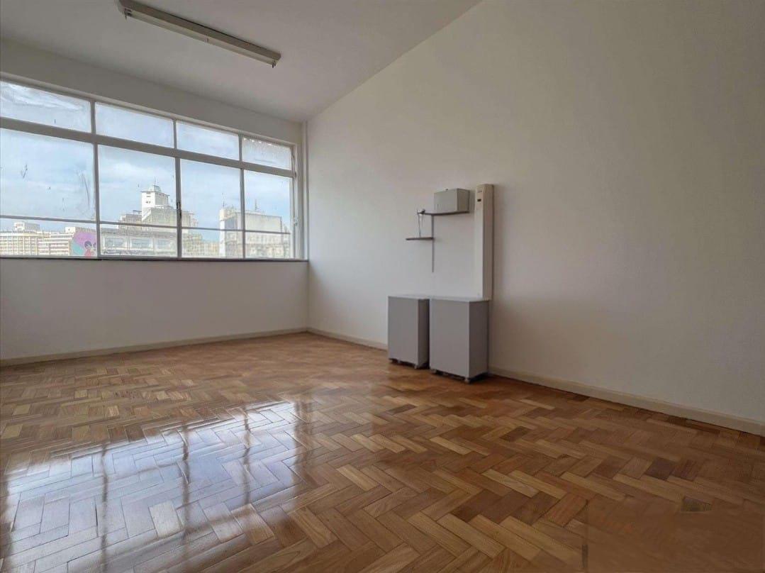 Sala, Centro, 0 Quarto, 0 Vaga