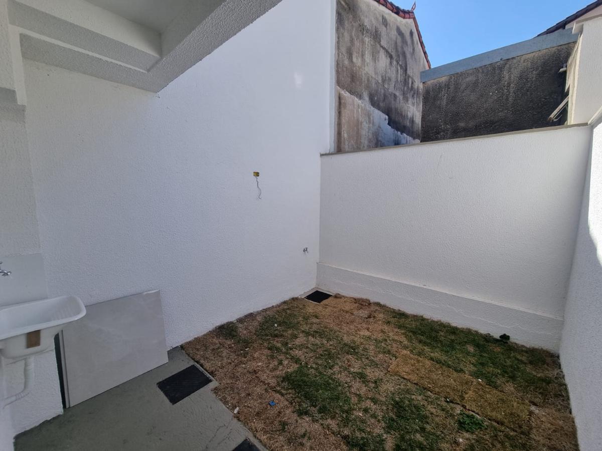 Casa, Floramar, 2 Quartos, 1 Vaga, 2 Suítes