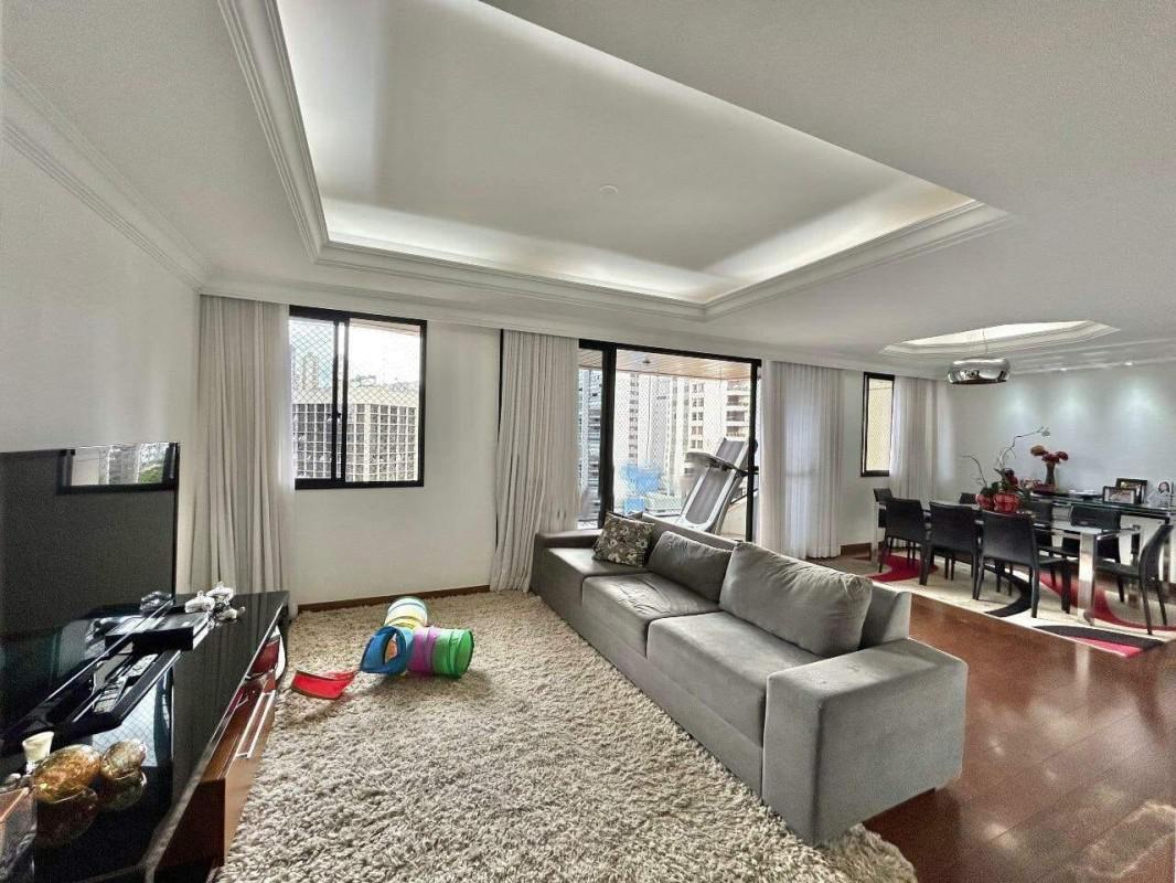 Apartamento, Funcionários, 4 Quartos, 2 Vagas, 1 Suíte