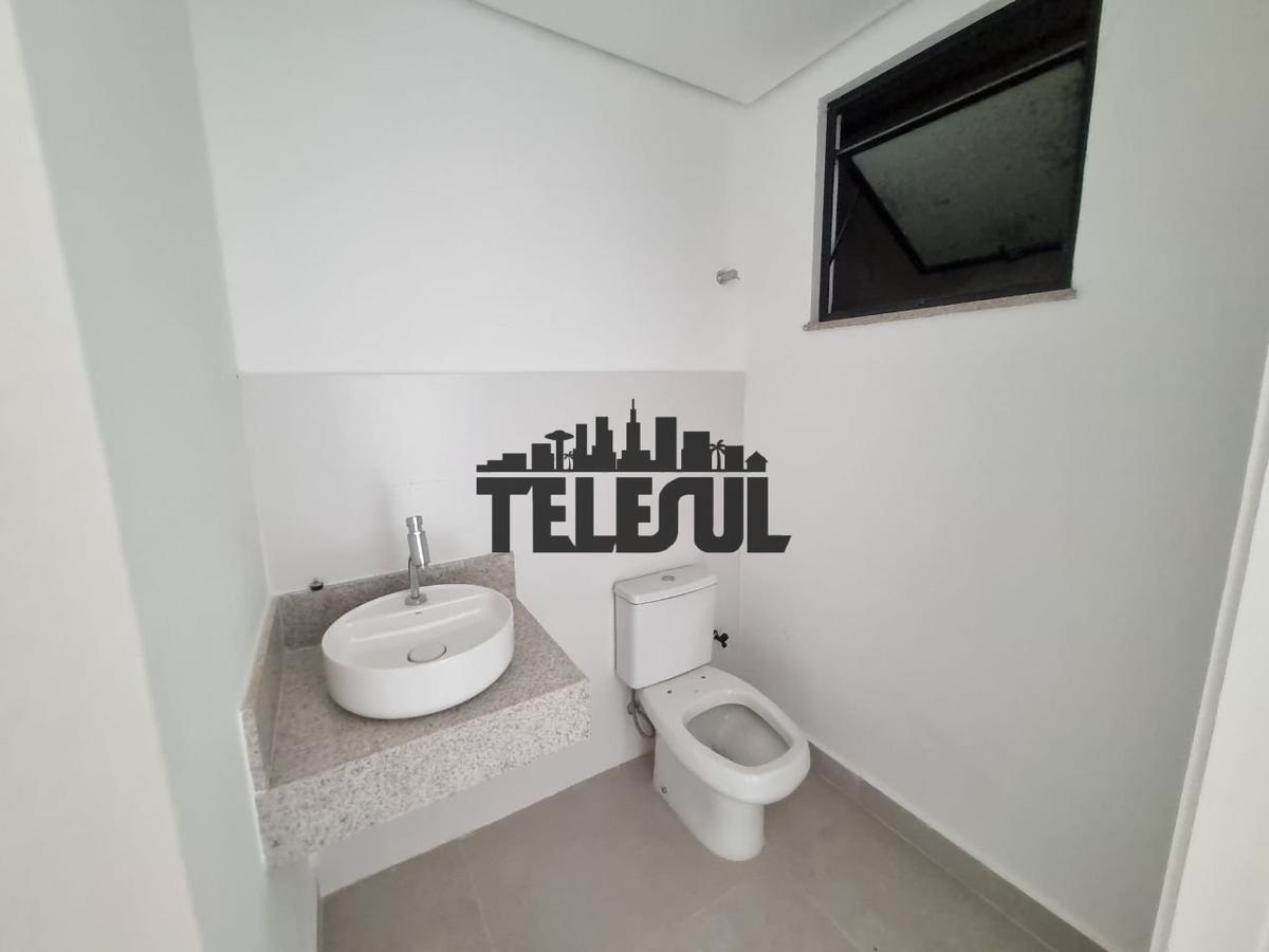 Galpão, Centro, 0 Quarto, 0 Vaga