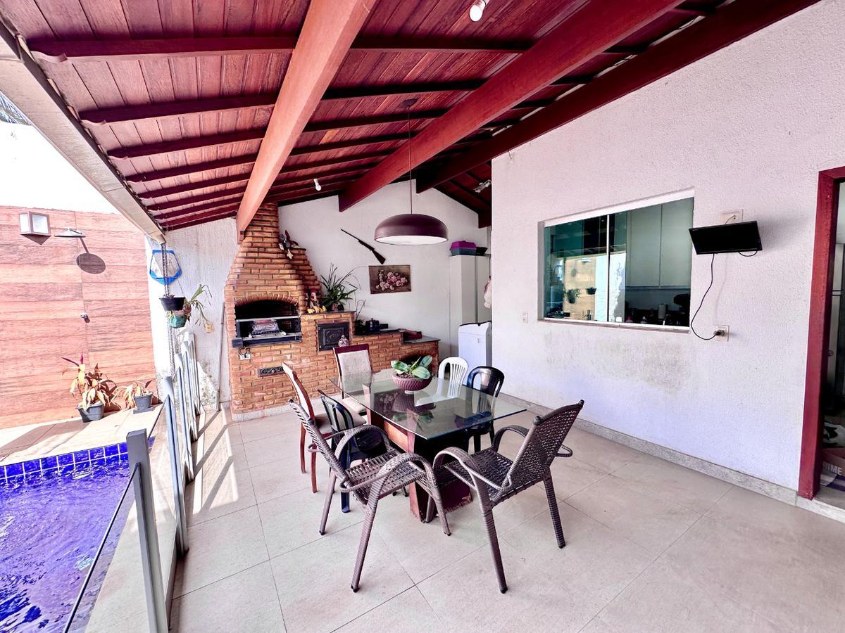 Casa, Santa Amélia, 4 Quartos, 3 Vagas, 1 Suíte