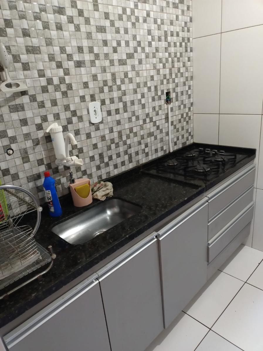 Apartamento, Vitória, 2 Quartos, 1 Vaga