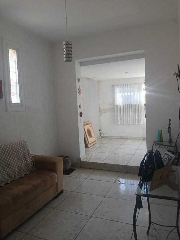 Andar, Padre Eustáquio, 0 Quarto, 1 Vaga