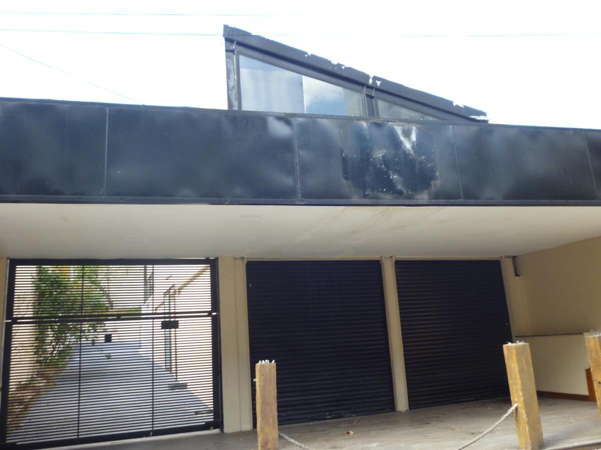 Loja, Alto Barroca, 10 Vagas